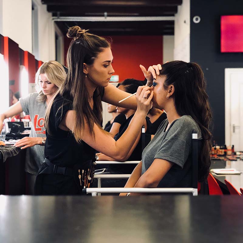 makeup artist training course in Amsterdam